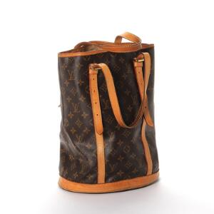 Louis Vuitton Dametaske model Bucket af monogram canvas. Ca. 35 x 25 cm uden hanke. Original støvpose medfølger.