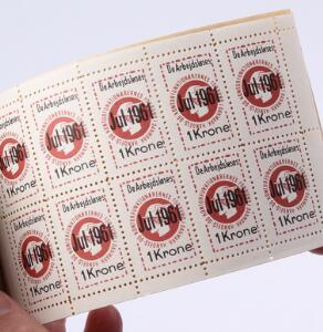 1961. HÆFTE. Julemærke. De Arbejdsløses JUL 1961 1 Krone. Meget sjældent og formentligt unikt hæfte, indeholdende 2 ark med 10 mærker.