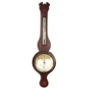 Engelsk banjoformet barometer af mahogni, prydet med indlægninger af farvet træ. Sign. F. Donegan Warranted. 19. årh. H. 95.