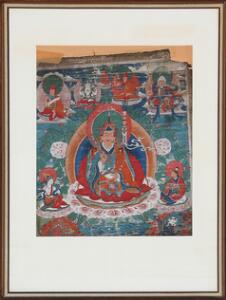 Billedfragment og thangka dekorerede i farver med henholdsvis tre stående buddhaer og Padmasambhava. MongolietTibet, 20. årh. 35 x 41, 105 x 72 cm. 2