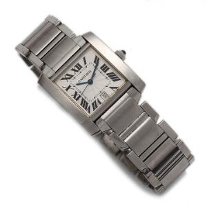 Cartier Herrearmbåndsur af stål. Model Tank Francaise. Automatisk værk med dato. Ca. 2000-01.