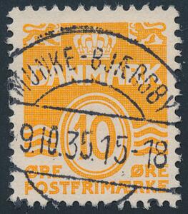 1933. Bølgelinie. 10 øre, orange. TYPE I. PRAGT-stemplet MUNKE-BJÆRGBY 9.10.35. Et sjældent mærke i denne kvalitet