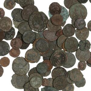 Romerske kejserdømme, lot på ca. 75 kobbermønter, enkelte nyere