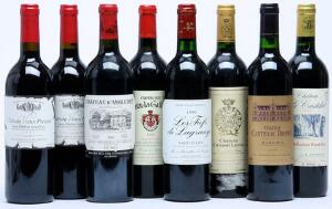 24 bts. Various Bordeaux wines A-AB bn.