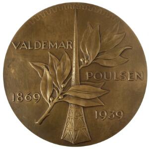 Forlæg af bagside til medaille over Civilingeniør Valdemar Poulsen 1869-1939, Salomon, H., bronze, 193 mm, 924 g med beslag til vægophæng på revers