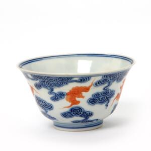 Kinesisk kop af porcelæn. Guangxu mærke 1874-1908. Diam. 10,5 cm.