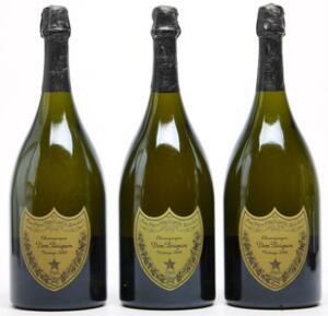 3 bts. Mg. Champagne Dom Pérignon, Moët et Chandon 2000 A hfin. Oc.