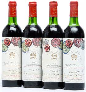 4 bts. Château Mouton Rothschild, Pauillac. 1. Cru Classé 1978 AB ts.