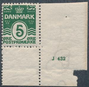 1912. Bølgel. 5 øre. Postfriskt enkeltmærke med lille oplagsnummer J 432. Sjældent