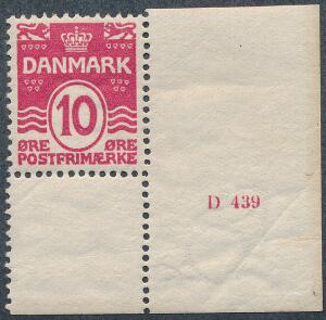 1912. Bølgel. 10 øre. Postfriskt enkeltmærke med lille oplagsnummer D 439. Sjældent