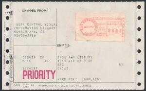 1985. APO-adressekort sendt til Præsten, APO 09121, i Sdr. Strømfjord, fra Norton Air Force Base i CA, USA. Sjælden forsendelse.