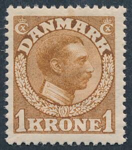 1913. Chr. X, 1 kr. Gulbrun. Pænt postfriskt mærke. AFA 2400. Attest Møller.