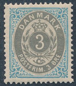 1875. 3 øre, gråblå. Tk.14. Omvendt ramme. Perfekt postfrisk mærke. AFA 450