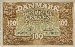 100 kr 1926 A, Nr. 1840229, V. Lange  Christensen, Sieg 109, DOP 116, Pick 23, små rifter langs kanterne