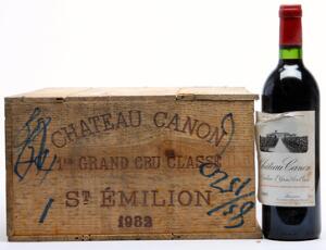 7 bts. Château Canon, Saint-Emilion 1. Grand Cru Classé 1982 A-AB bn. Owc.