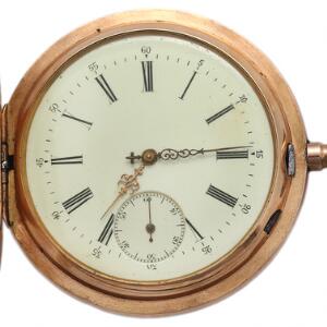 Dobbeltkapslet lommeur af 14 kt. guld. Ca. 1900. Vægt ialt 114 gr. Kassediam. 56 mm.