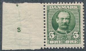 1907. Fr. VIII, 5 øre. Postfriskt enkeltmærke med lille oplagsnummer 3. Sjældent