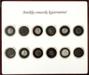 Samling Antikke romerske Kejsermønter 2 sæt fra Mønthuset Danmark inkl. denar Vespasian, Trajan, Hadrian etc., samlet 12 mønter pr. sæt, i alt 24 stk.