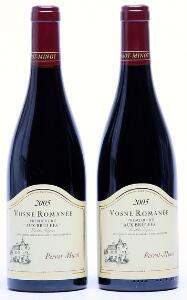 2 bts. Vosne Romanée 1. Cru Aux Brûlées Vieilles Vignes, Domaine Perrot-Minot 2005 A hfin.