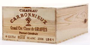 12 bts. Château Carbonnieux Blanc Grand Cru Classé, Pessac-Léognan 2006 A hfin. Owc.