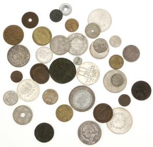 Samling mønter fra bl.a. Brasilien, Danzig, Frankrig, Holland, Italien, Letland, Polen, Rusland, USA, og Østrig med flere, i alt 38 stk. med en del sølv