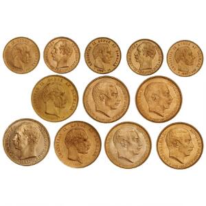 Samling af danske 10 og 20 kr guldmønter, bl.a. 10 kr 1890, 1900 2, 1908, 1909, 20 kr 1873, 1876, 1908, 1913-1916, i alt 12 stk. i  varierende kvalitet