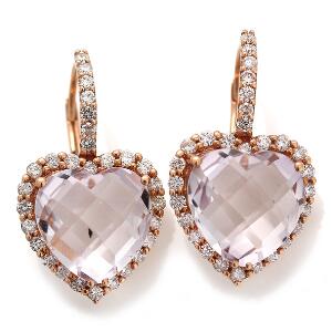 Ametyst- og diamantørestikker af 14 kt. pink guld hver prydet med facetslebet ametyst og talrige brillantslebne diamanter. L. ca. 2,5 cm. 2