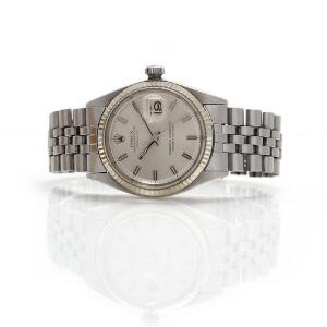 Rolex Herrearmbåndsur af stål. Model Oyster Perpetual DateJust. Chronometer certificeret automatisk værk med dato. Ca. 1971-72.