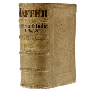 16th century binding Joh. Peter Maffei Historiarum Indicarum Libri XVI [...]. Cologne 1590. 8vo. In cont. blindstamped vellum binding.