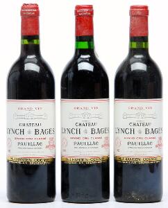 3 bts. Château Lynch Bages, Pauillac. 5. Cru Classé 1982 A hfin.