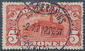 1915. 5 kr. Posthus, brunrød. Vm.IV. Variant KJØBFNHAVN. Stemplet mærke med svag lodret fold. AFA 4200