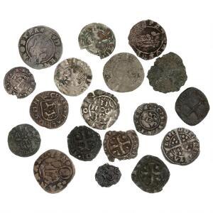 Lille lot overvejende europæiske middelaldermønter, bl.a. Tyskland, Frankrig, Venedig, ialt 19 stk.