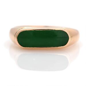 Chrysoprasring af 18 kt. guld prydet med cabochonslebet chrysopras. Str. 62.