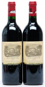 2 bts. Château Lafite Rothschild, Pauillac. 1. Cru Classé 1994 A hfin.