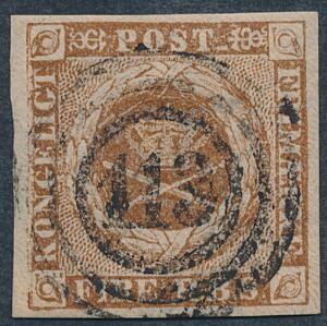 1854. 4 RBS Thiele III, gråbrun. Plade IV, nr. 21. Retvendt nr.stempel 113 ALTONA. Attest Møller Meget godtPRAGTEKSEMPLAR