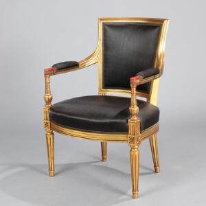 Armstol af forgyldt træ. Louis XVI-form. 20. årh.
