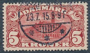 1912. 5 kr. Posthus, brunrød. Vm.III. Smukt velcentreret mærke med kun et retvendt stempel.