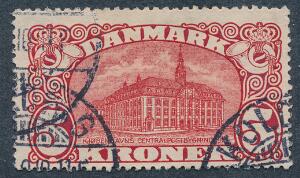 1915. 5 kr. Posthus, brunrød. Vm.IV. Variant PLET I POSTHORN. AFA 2800