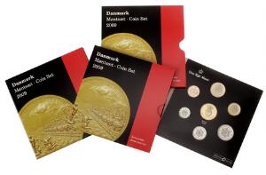 Møntsæt 2009, Den Kgl. Mønt, 3 stk., indeholder bl.a. 50 øre, 2 kr, 5 kr der ikke blev sendt i omløb, men kun præget til møntsæt