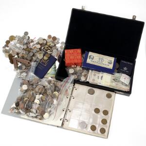 Samling Danmark og udland inkl. sedler - 10 kr 1952, 100 kr5 50 kr7 20 kr9 10 kr24. 200 kr 1990 Hækkerup-sæt amerikanske møntsæt, diverse