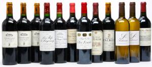 12 bts. Various Bordeaux wines A hfin.