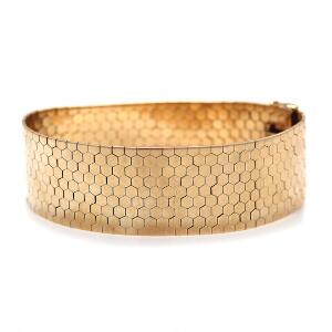 Armbånd af 14 kt. guld. L. 19,2 cm. Vægt 50,5 gr.