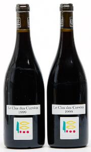 2 bts. Nuits Saint Georges Clos de Corvées, Domaine Prieuré Roch 1999 A hfin.