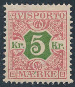 1907. Avisporto. 5 kr. rosagrøn. Postfrisk. AFA 5000