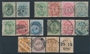 1882-1902. Våbentype. Planche stemplede mærker. Komplet i hovednumre samt 10 øre anilinrød.