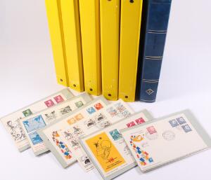 Sverige. 1858-2001. Velbesat samling i 5 ringbind samt stor indstiksbog med dubletter m.m. Se fotoudsnit