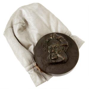 Kunstmedaille, Henrik Ibsen, 1828 - 1978 150 år, bronze forgyldt, 2-delt, 85 mm, 898 g, særpræget og smuk medaille fra Anders Nyborg
