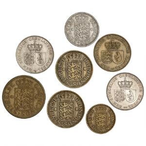 Grønland, 25, 50 øre 1926, 1 kr 1926 2 stk., 1957, 1960, 1964, 5 kr 1944, i alt 8 stk.
