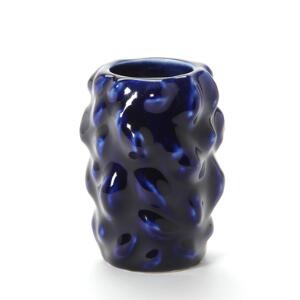 Axel Salto Vase af porcelæn modelleret i knoppet stil. Dekoreret med blå glasur. Sign. Salto. Kgl. P. H. 12,5.