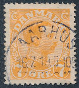 1918. Chr. X, 7 øre, orange. Variant HAGE PÅ E I ØRE. PRAGT-stemplet.